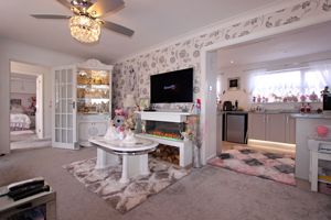 Photo 13- click for photo gallery